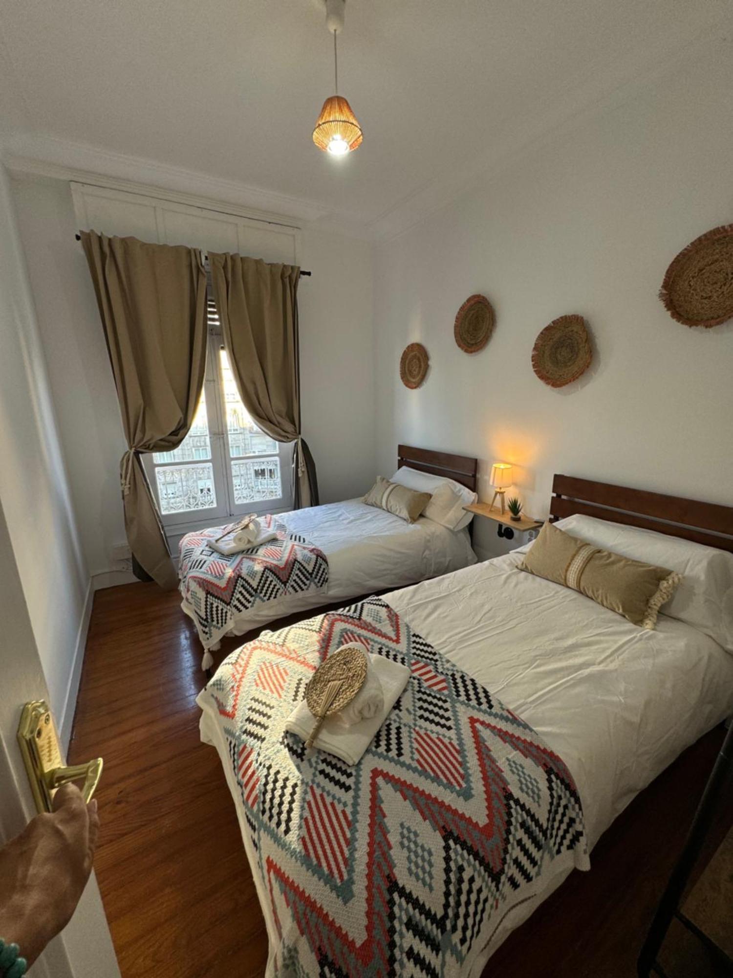 Lupita, Apartamento En El Centro De Vigo Bagian luar foto